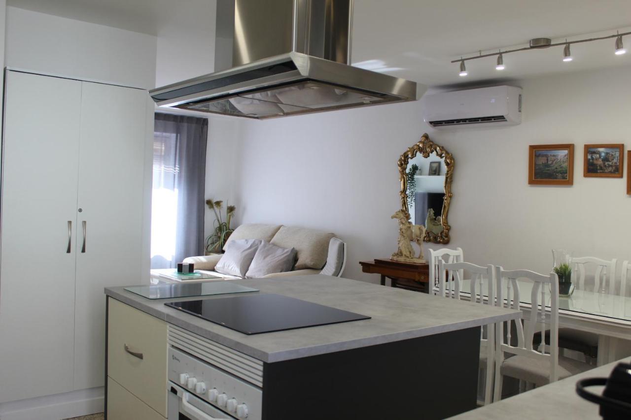 Apartamento Calle Huelva By Casaturistica Ronda Eksteriør bilde